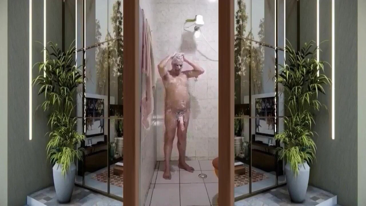 O Meu Banho Gostoso Com o Pau Duro 004