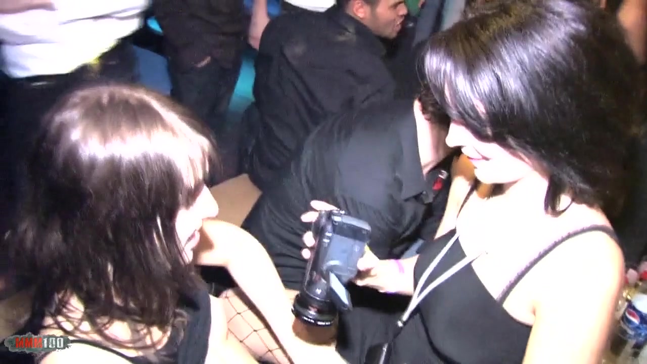 An party in a disco that degenerates - MMM100