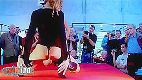 Besançon erotic salon 2007 show number 1 by Alycia Lopez with Alicia Dark - MMM1