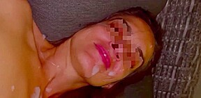 il se baise une femme mariée devant son cocu