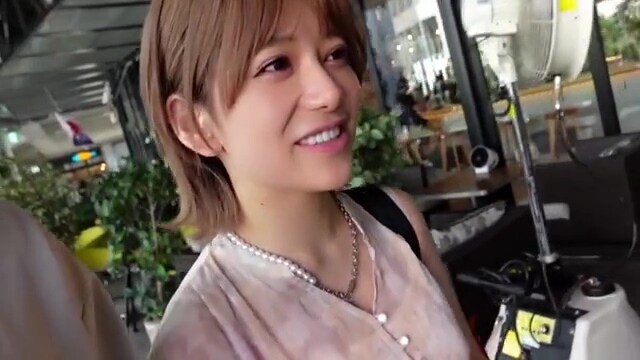 美形お姉さんがオッパイスリスリと顔面騎乗クンニのスロー痴女プレイ